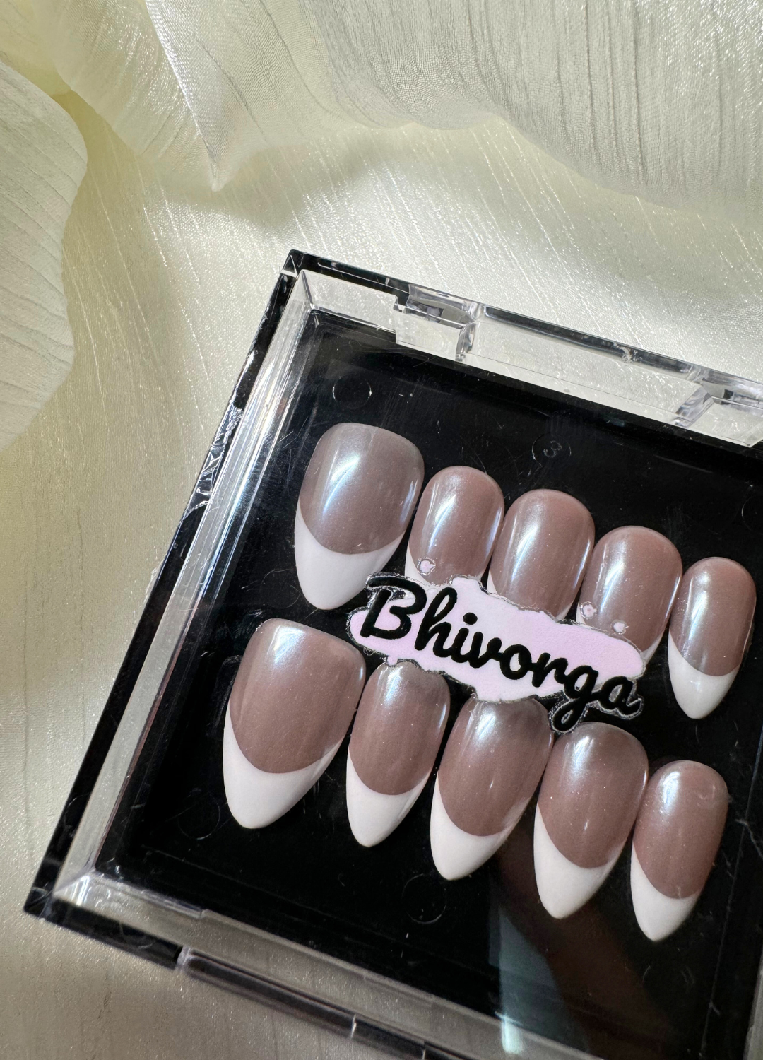 Bhivorga French Tip Press On Nails, D100