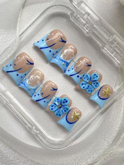 Flor azul de pico corto