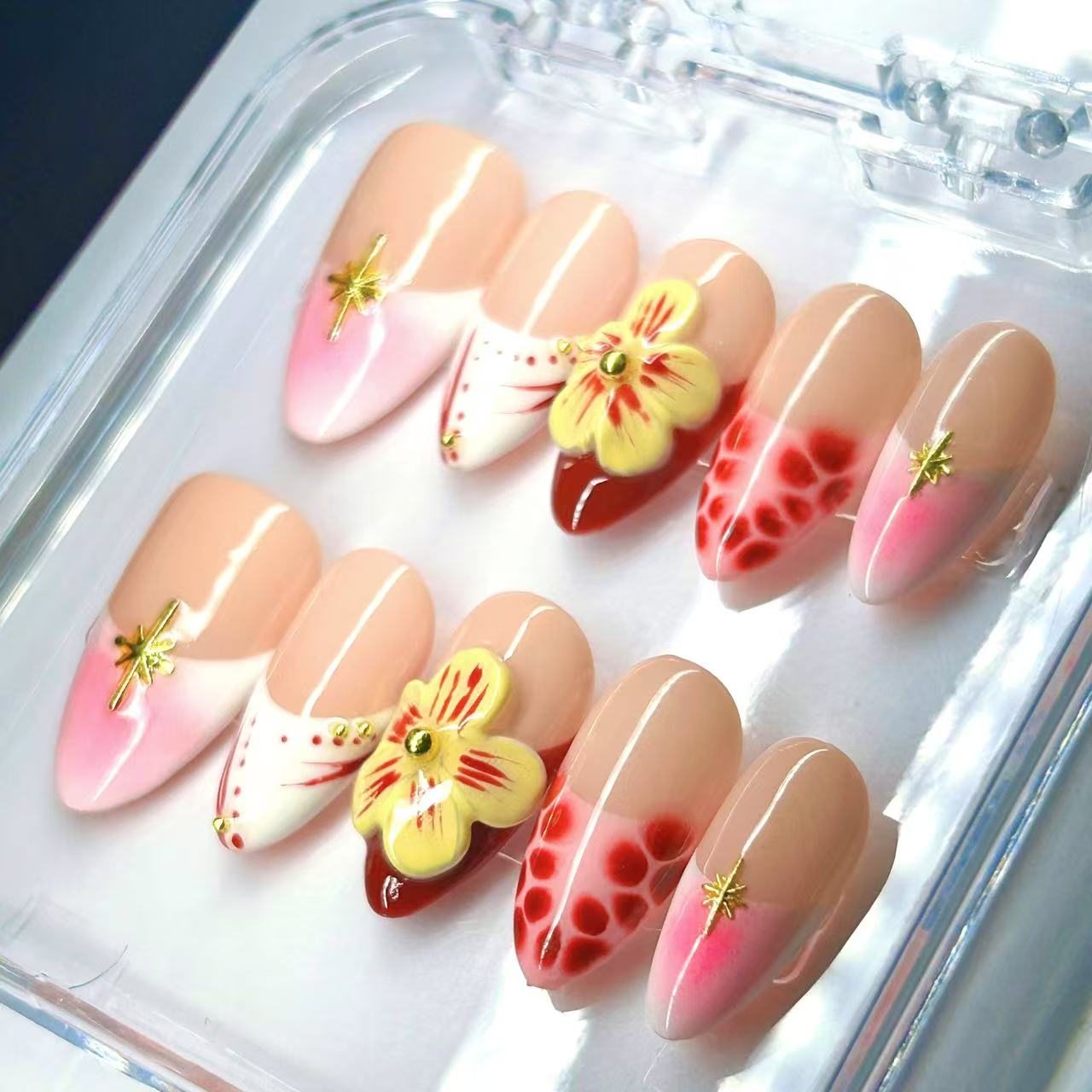 Almond powder flower