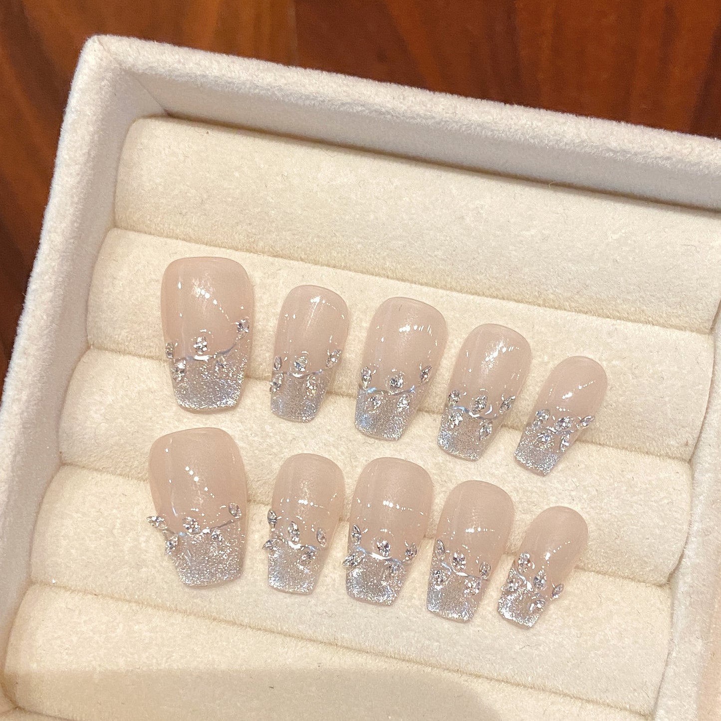 Bhivorga 100% Handmade French Tip Press On Nails, A201